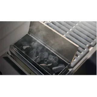 Barbacoa de carbón portátil Masterbuilt con carro, tapa bloqueable y sistema QuickCollapse