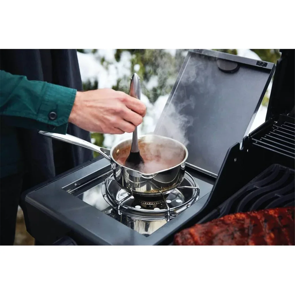 Barbecue a gas Napoleon Freestyle 365 3 bruciatori acciaio inox fornello integrato