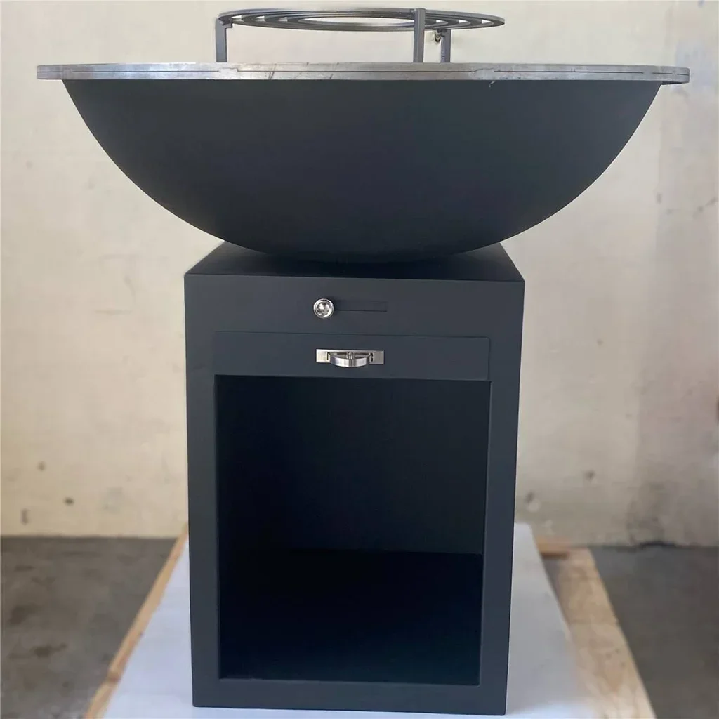 Brasero plancha de acero negro Ø100cm con placa de cocción de acero al carbono y parrillas