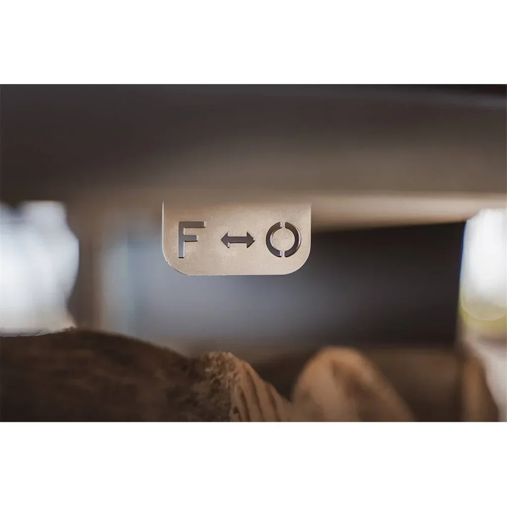 Brasero de jardín KRAK MISTRAL con plancha y parrilla, acero termolacado, diseño elegante francés para terrazas y veladas sociales