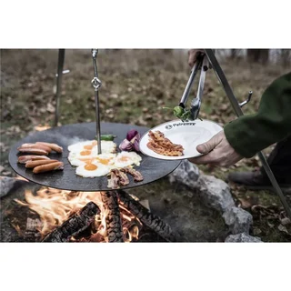 Brasero Colgante Petromax 56 cm – Placa de Cocción de Acero para Trípode