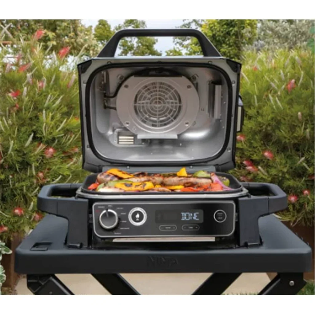 Carrito plegable negro para parrilla eléctrica Ninja Woodfire con ganchos