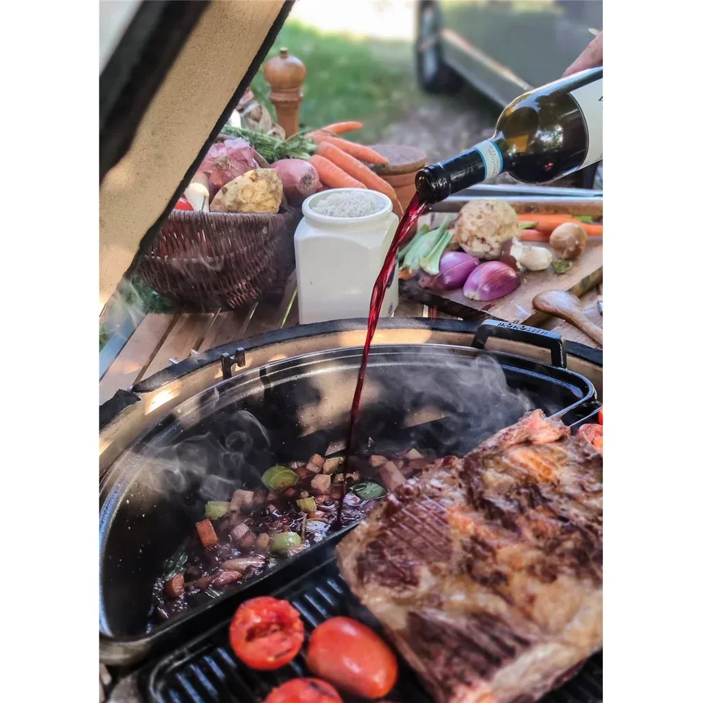 Cocotte fonte demi-lune Monolith CLASSIC barbecue premium