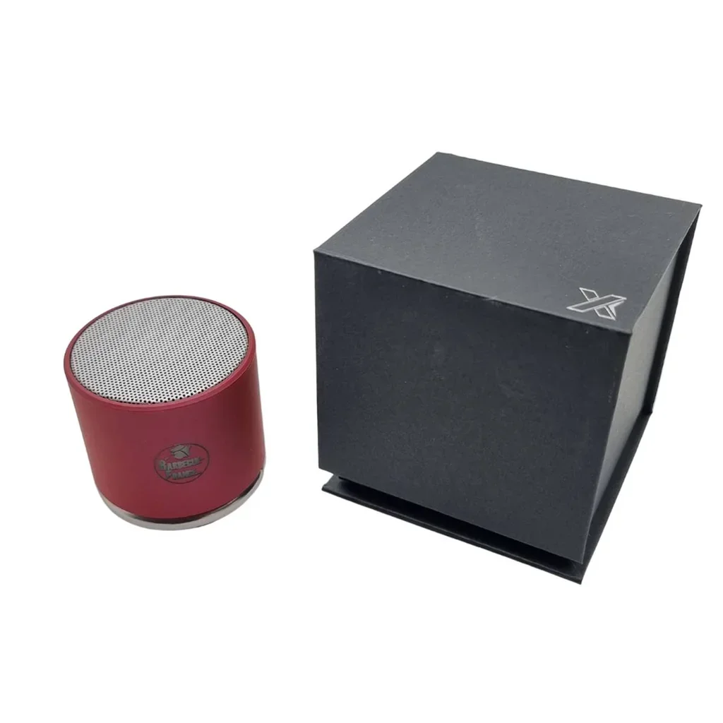 Altavoz Bluetooth Rojo Inalámbrico – Doble Salida de Audio 3W, Diseño Compacto con Mosquetón