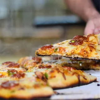 Horno de Pizza DoJoe para Barbacoa Kamado Joe Classic - Accesorio de Cocina Italiana