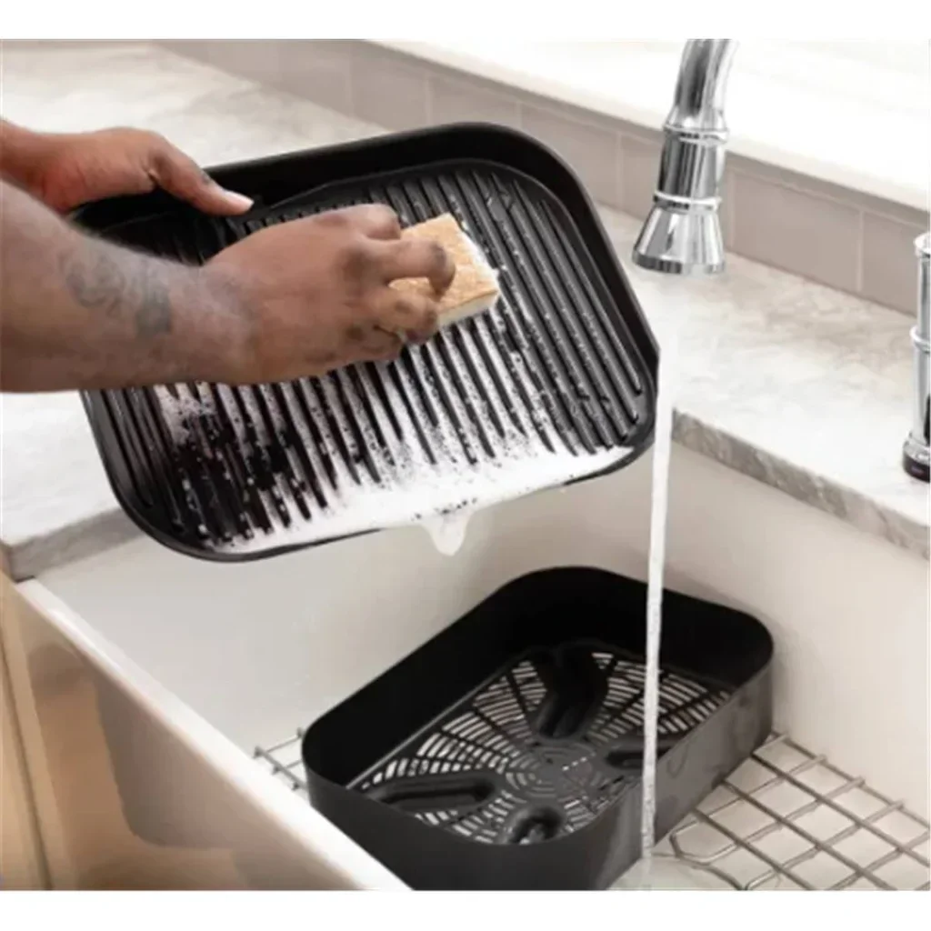 Ninja Woodfire 7-in-1 Electric Grill with Built-in Smoker and Air Fryer - 2400W