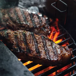 Parrilla de Hierro Fundido Media Luna para Barbacoa Kamado Big Joe