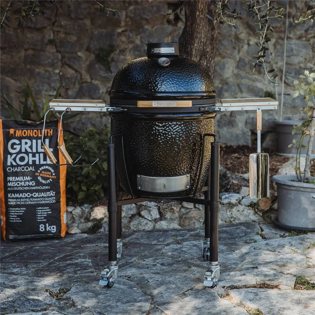 Barbacoa de cerámica Monolith ONE 55 negra con carro y Smart Grid System