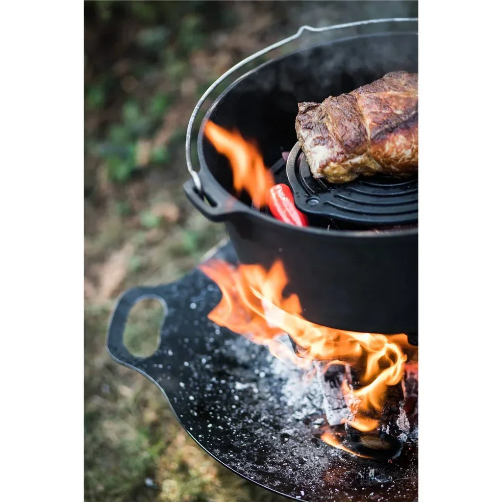 Petromax FT12 Cast Iron Dutch Oven 10.8L for Traditional Fire or Oven Cooking