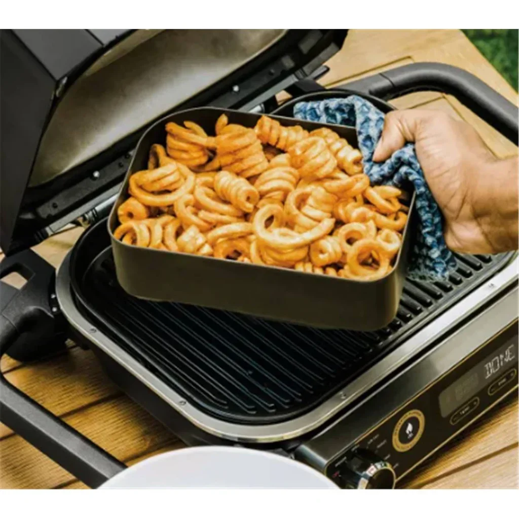 Cesta crujiente para patatas fritas barbacoa eléctrica Ninja Woodfire 23 cm