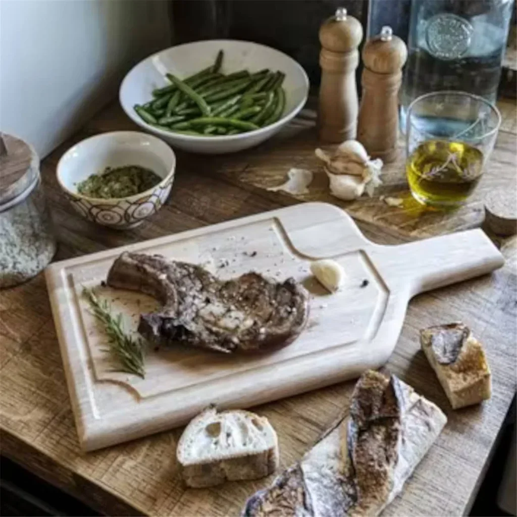 Planche à découper bois 40 cm rigole récupération jus artisanale française
