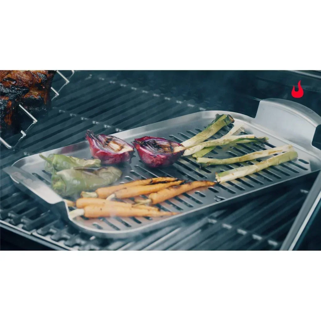 Piastra da grill in acciaio inox Char-Broil con scanalature per verdure e frutti di mare